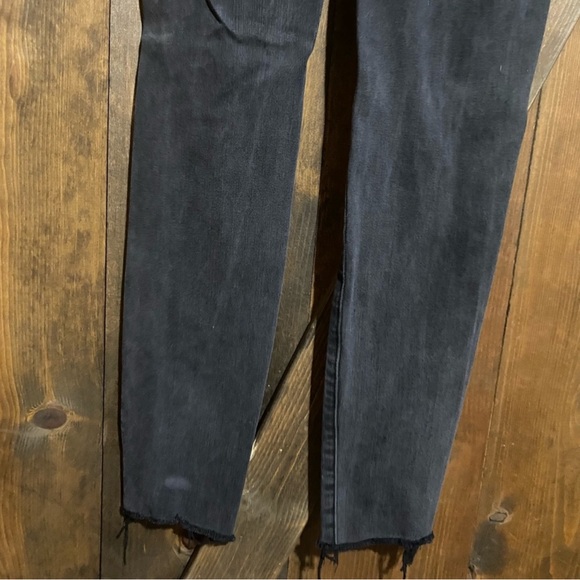 Women’s American Eagle Black Super Stretch distressed Jegging, size 0 - Picture 7 of 9